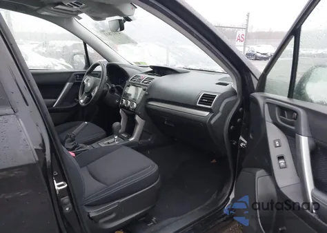 2018 Subaru Forester 2.5I Premium from USA, damaged, VIN JF2SJAGC7JH431984